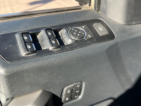 Used 2022 Ford F350 Lariat w/ Lariat Ultimate Package image 16