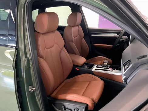 Used 2025 Audi Q5 2.0T Premium Plus image 12