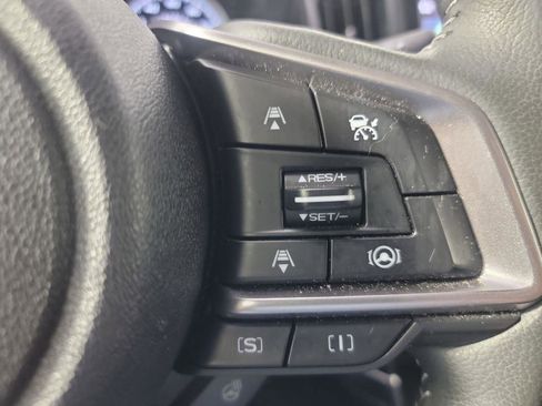 Used 2023 Subaru Forester Limited image 28