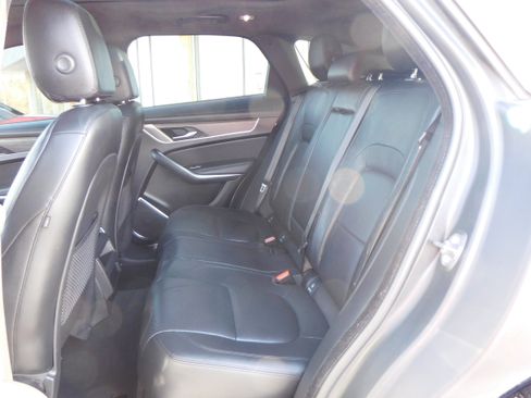 Used 2021 Jaguar F-PACE S image 29