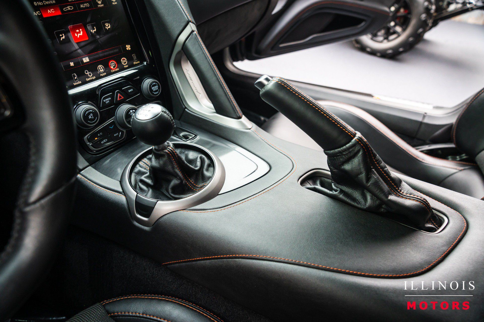 Used 2016 Dodge Viper SRT-10 w/ TA 1.0 Package RWD image 27