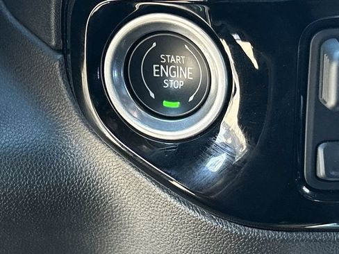 Used 2022 GMC Sierra 1500 Elevation AWD/4WD image 17