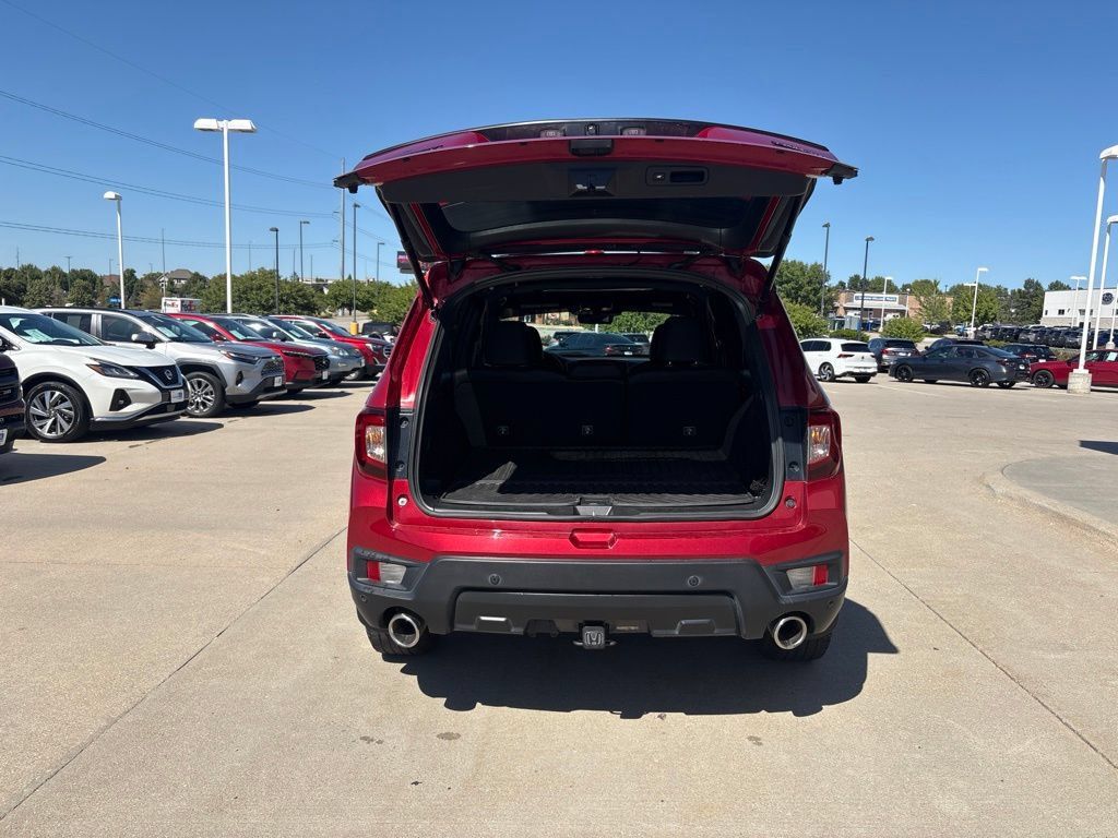 Certified 2023 Honda Passport TrailSport image 43