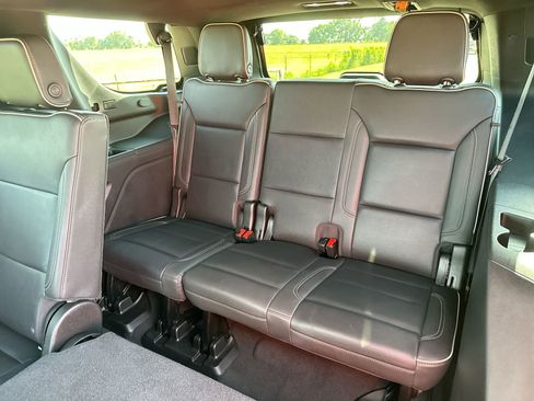 Used 2021 GMC Yukon SLT image 22