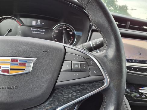 Used 2024 Cadillac XT5 Premium Luxury FWD image 16