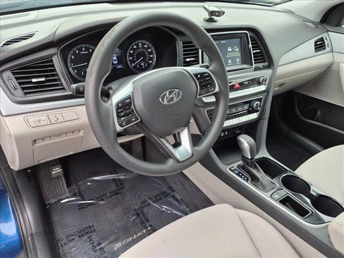 Used 2019 Hyundai Sonata SE FWD image 18