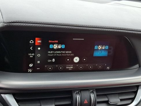 Used 2022 Alfa Romeo Stelvio Veloce image 18