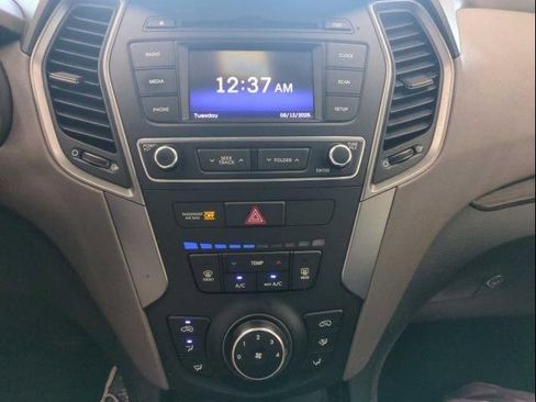 Used 2018 Hyundai Santa Fe Sport image 6