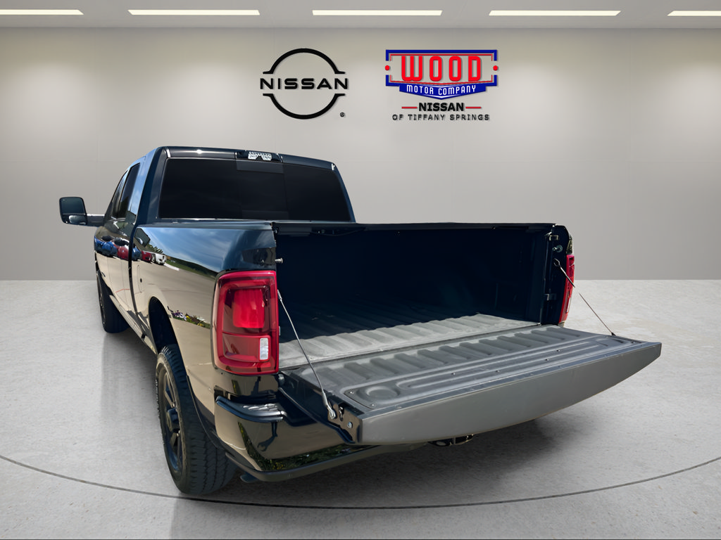 Used 2026 RAM 2500 Laramie AWD/4WD image 9