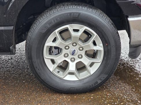 Used 2023 Ford F150 XLT image 25