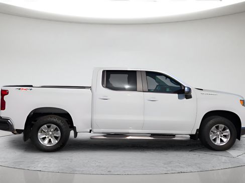 Used 2024 Chevrolet Silverado 1500 LT w/ Work Truck Package AWD/4WD image 2