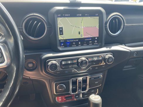 Used 2022 Jeep Wrangler Unlimited Rubicon 4xe w/ Cold Weather Group AWD/4WD image 30