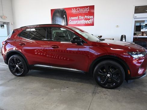 Used 2021 Buick Envision Essence w/ Sport Touring Package image 5