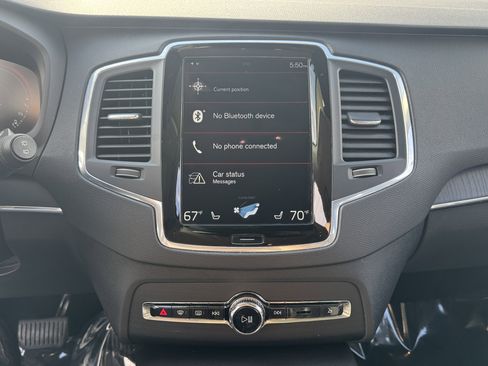 Used 2020 Volvo XC90 T8 Momentum w/ Protection Package Premier AWD/4WD image 28