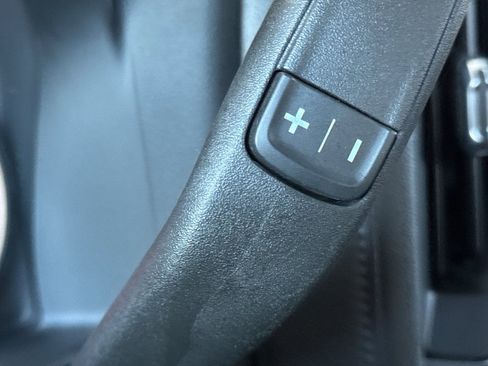 Used 2022 Chevrolet Silverado 1500 High Country w/ Z71 Off-Road Package image 39