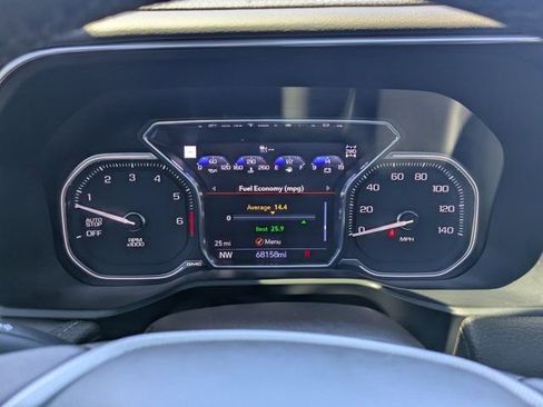 Used 2021 GMC Yukon Denali w/ Denali Premium Package image 23