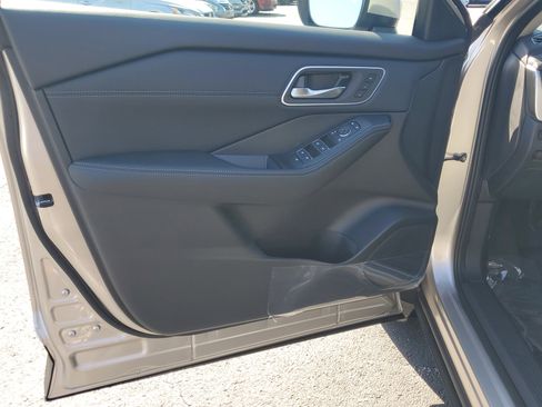 New 2026 Nissan Rogue Platinum w/ Platinum Premium Package image 10