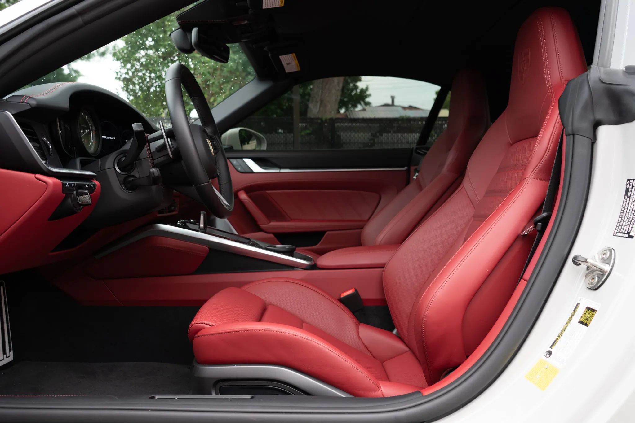 Used 2024 Porsche 911 Cabriolet AWD/4WD image 69