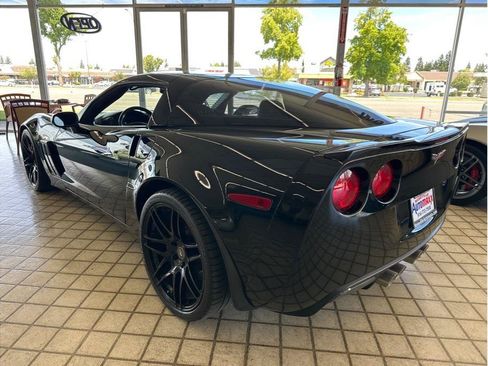 Used 2013 Chevrolet Corvette Grand Sport w/ 2LT Preferred Equipment Group RWD image 31