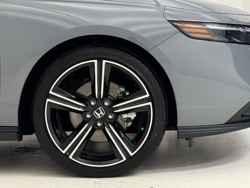Certified 2025 Honda Accord Sport image 6