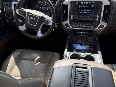 Used 2018 GMC Sierra 1500 SLT w/ Enhanced Driver Alert Package RWD image 4