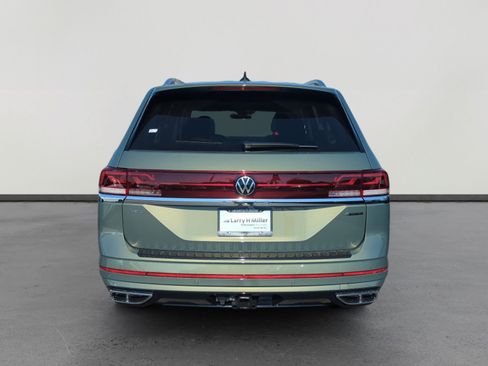 New 2026 Volkswagen Atlas SEL Premium R-Line image 4