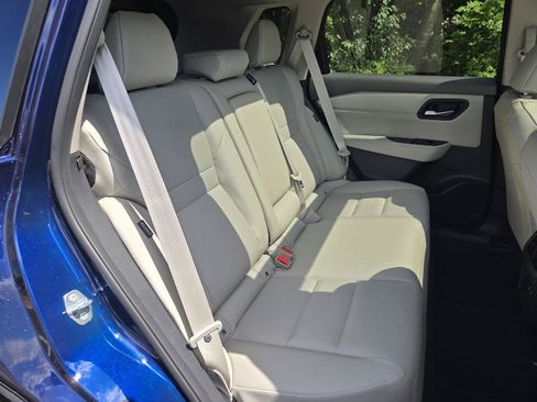 New 2026 Nissan Rogue Dark Armor AWD/4WD image 14