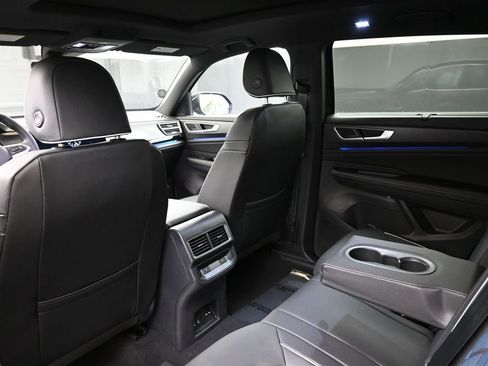 New 2026 Volkswagen Atlas Cross Sport SEL Premium R-Line image 19