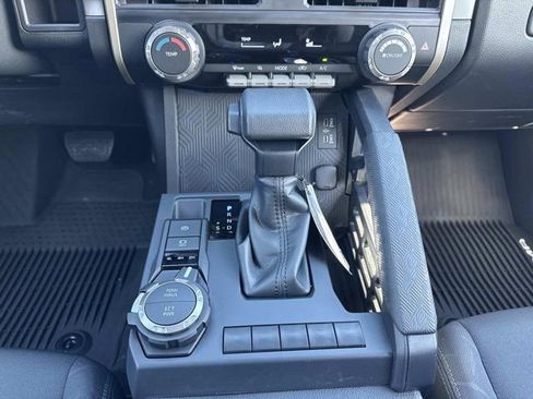 Certified 2025 Toyota Tacoma SR5 image 27