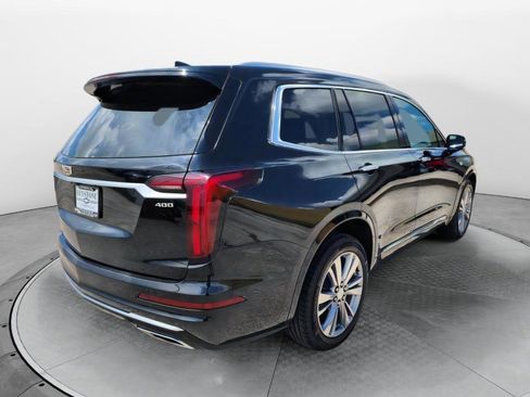 Used 2024 Cadillac XT6 Premium Luxury image 3