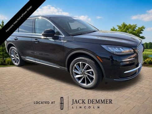 Certified 2024 Lincoln Corsair AWD w/ Equipment Group 101A image 11