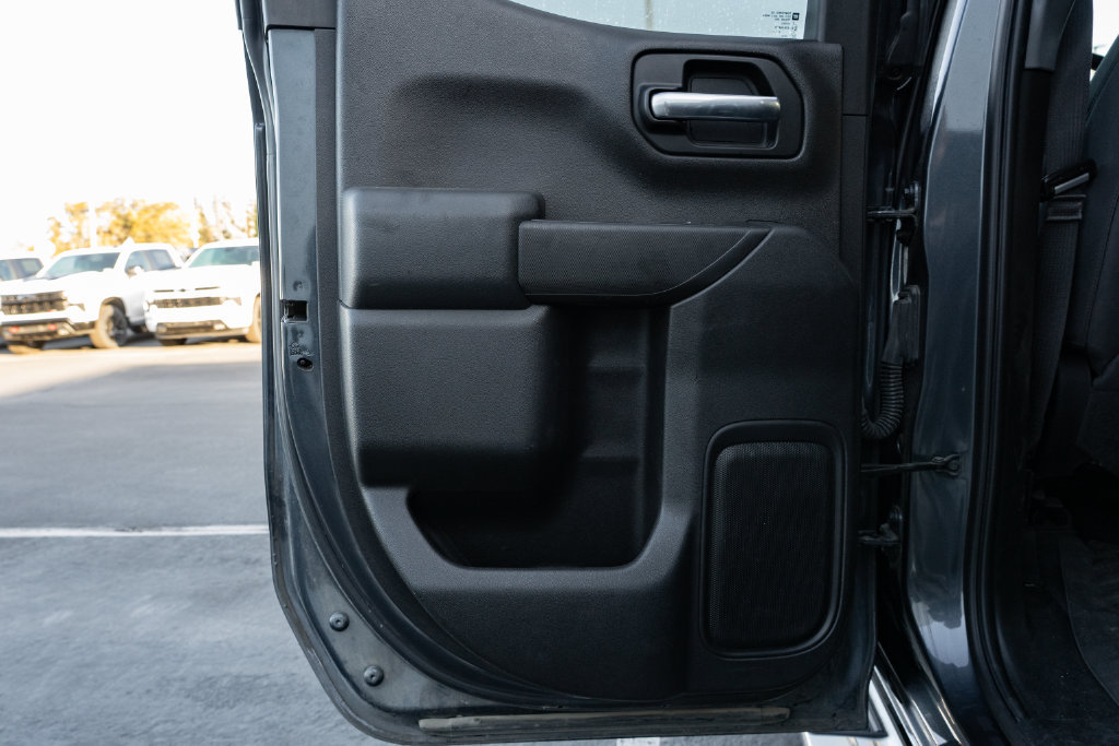 Used 2019 Chevrolet Silverado 1500 LT w/ True North Edition AWD/4WD image 23