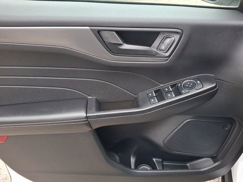 Used 2025 Ford Escape Active image 22