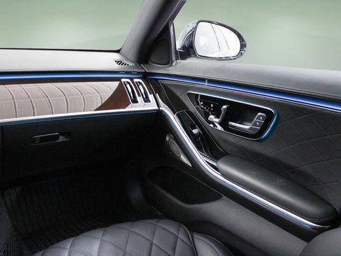 Used 2024 Mercedes-Benz S 580 4MATIC Sedan image 20