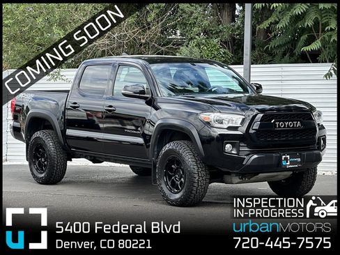 Used 2017 Toyota Tacoma TRD Off-Road w/ Tow Package (A/T) AWD/4WD image 1