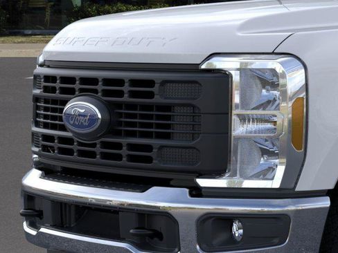 New 2026 Ford F350 XL w/ XL Driver Assist Package AWD/4WD image 17
