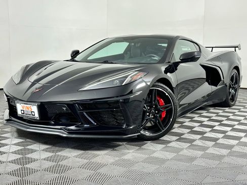 Used 2020 Chevrolet Corvette Stingray Premium Cpe w/ 3LT Preferred Equipment Group image 38