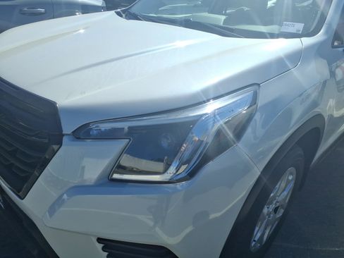 Used 2023 Subaru Forester AWD/4WD image 2