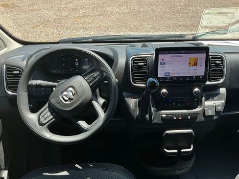 New 2025 RAM ProMaster 1500 w/ Quick Order Package 22G SLT image 10