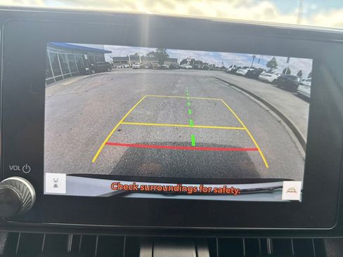 Used 2024 Toyota RAV4 XLE FWD image 26