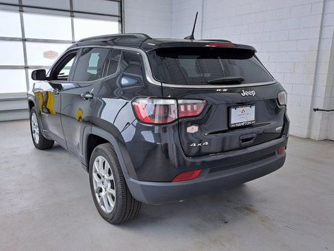 Used 2023 Jeep Compass Latitude AWD/4WD image 7