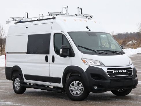 Used 2025 RAM ProMaster 1500 w/ Quick Order Package 22G SLT image 2