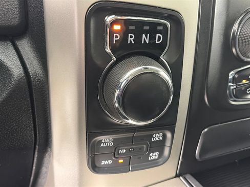 Used 2018 RAM 1500 Big Horn AWD/4WD image 23