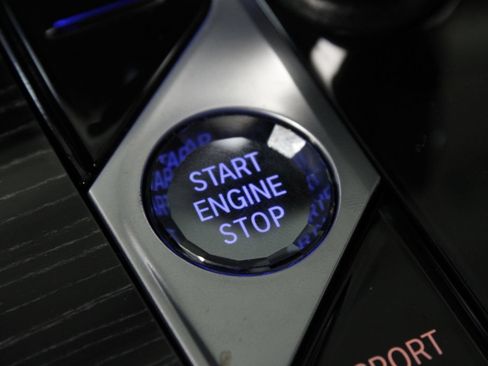 Used 2024 BMW ALPINA XB7 AWD/4WD image 29
