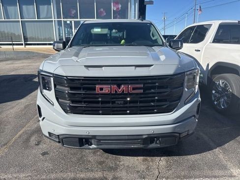 Certified 2024 GMC Sierra 1500 Elevation w/ Elevation Premium Package image 12