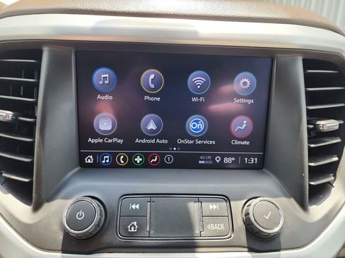 Used 2022 GMC Acadia SLE FWD image 28