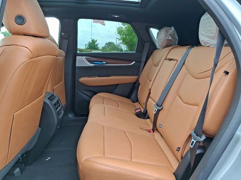 New 2025 Cadillac XT5 Premium Luxury w/ Technology Package image 33