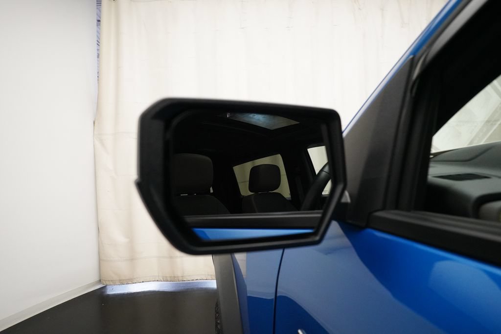 Used 2024 Chevrolet Colorado ZR2 AWD/4WD image 24