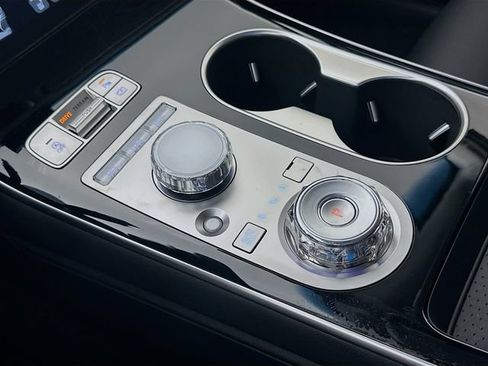New 2026 Genesis GV70 2.5T AWD/4WD image 15
