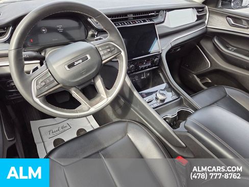 Used 2024 Jeep Grand Cherokee Limited 4xe image 9